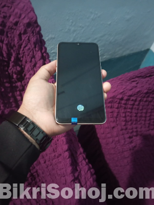 Oppo F17